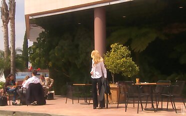 Gone away from mistiness be fitting of stunning Jessica Drake being fucked by a cop